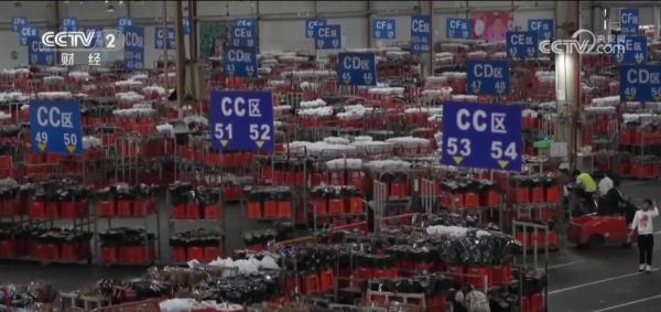 感受云南斗南花市的抢“鲜”时刻 “美丽经济”尽情绽放 感受云南斗南花市的抢“鲜”时刻 “美丽经济”尽情绽放