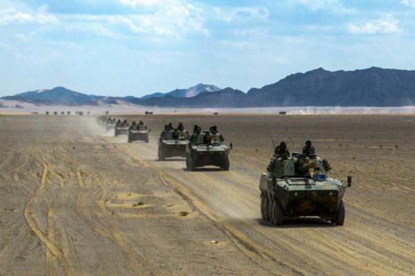 第72集团军某合成旅炮兵分队组织跨昼夜实弹射击综合演练