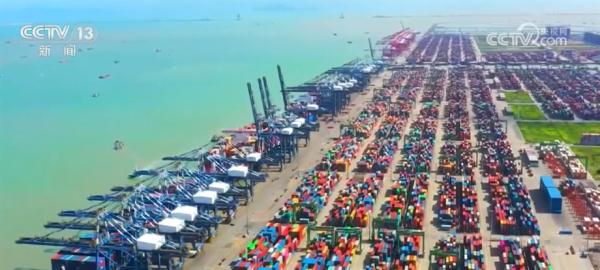 央行下调常备借贷便利利率 有助于带动实体经济融资成本下降 央行下调常备借贷便利利率 有助于带动实体经济融资成本下降