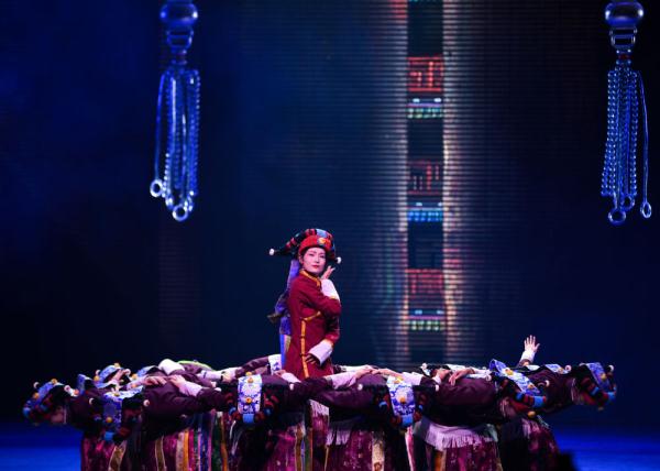 歌舞剧《遇见斯古拉》展现嘉绒藏族文化魅力 歌舞剧《遇见斯古拉》展现嘉绒藏族文化魅力