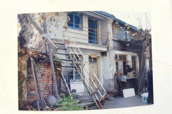 上海一小区保安竟是命案逃犯？潜逃19年，被抓时表情冷漠还抵赖