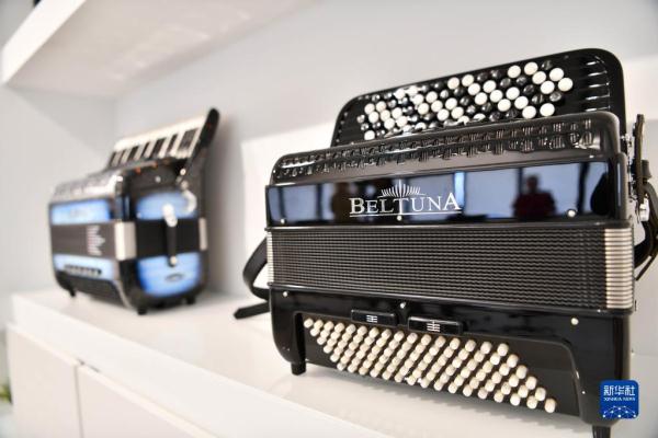 探访意大利手风琴品牌贝尔杜纳生产地 探访意大利手风琴品牌贝尔杜纳生产地