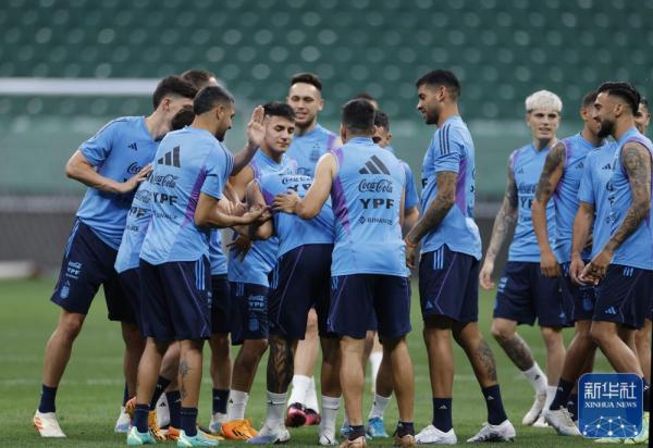 足球 |梅西亮相工体赛前训练 阿根廷队备战友谊赛 足球 |梅西亮相工体赛前训练 阿根廷队备战友谊赛