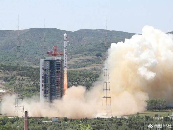 创纪录！一箭41星