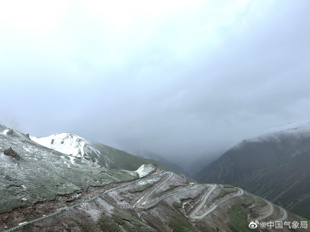 您有一份来自新疆的清凉壁纸，请查收～