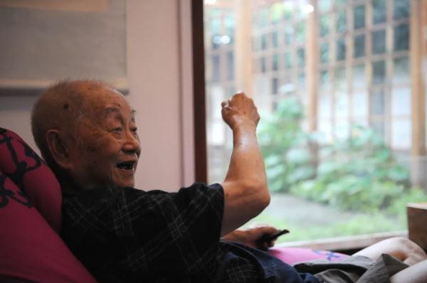 求学厦门,游历泉州,福州恋爱!黄永玉的福建故事…… 求学厦门,游历泉州,福州恋爱!黄永玉的福建故事……