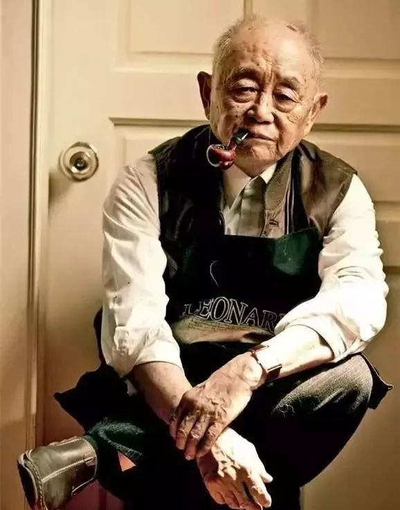 享年99岁!“鬼才”画家黄永玉去世,留下遗嘱:火化之后不取骨灰 享年99岁!“鬼才”画家黄永玉去世,留下遗嘱:火化之后不取骨灰