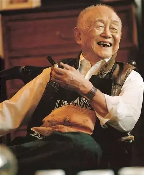 求学厦门,游历泉州,福州恋爱!黄永玉的福建故事…… 求学厦门,游历泉州,福州恋爱!黄永玉的福建故事……