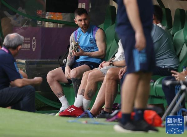 足球 |梅西亮相工体赛前训练 阿根廷队备战友谊赛 足球 |梅西亮相工体赛前训练 阿根廷队备战友谊赛