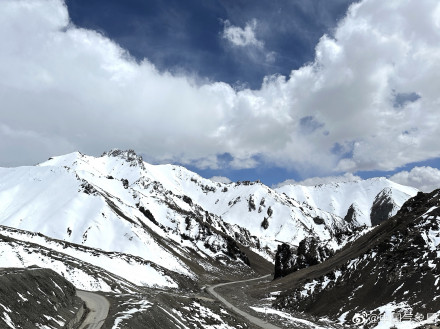 您有一份来自新疆的清凉壁纸，请查收～