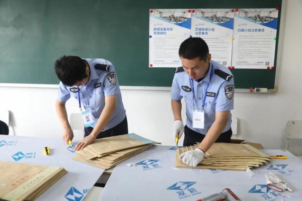 @高考考生及家长  带你们直击江苏高考评卷现场！