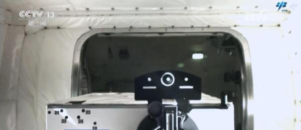 中国星辰 | 首次！神十六乘组开展舱外辐射生物学暴露实验