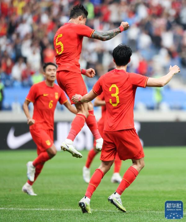 国际足球邀请赛丨中国队对阵缅甸队 上半场2比0领先 国际足球邀请赛丨中国队对阵缅甸队 上半场2比0领先