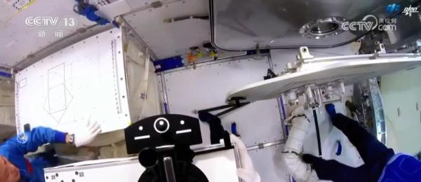中国星辰 | 首次！神十六乘组开展舱外辐射生物学暴露实验