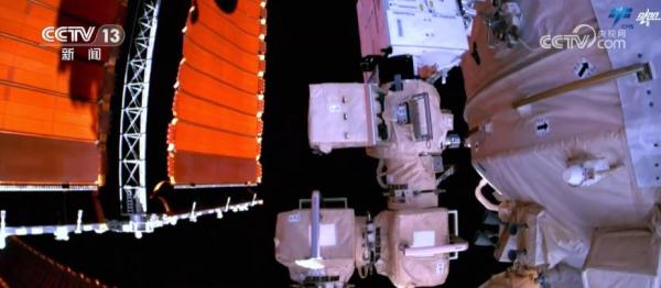 中国星辰 | 首次！神十六乘组开展舱外辐射生物学暴露实验
