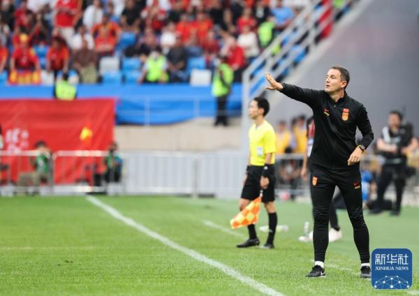 国际足球邀请赛丨中国队对阵缅甸队 上半场2比0领先 国际足球邀请赛丨中国队对阵缅甸队 上半场2比0领先