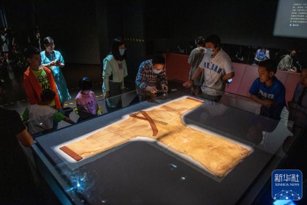 新华全媒+｜解码文化自信的城市样本丨长沙：千年古城正青春