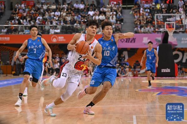 篮球丨CUBAL半决赛：广东工业大学胜中南大学