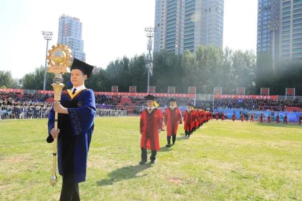 高校毕业季，“神秘的学术力量”再登场