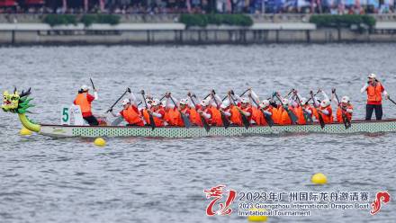 高清图集丨女性力量！女子龙舟队出战广州国际龙舟赛