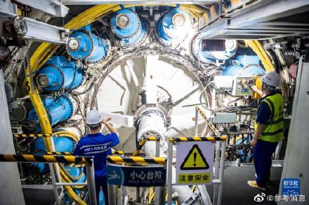 首条长江高铁隧道开始盾构掘进