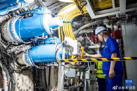 首条长江高铁隧道开始盾构掘进