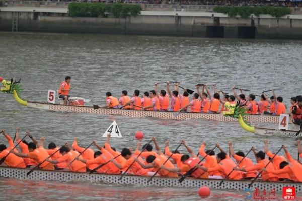 苏炳添发令!2023年广州国际龙舟邀请赛精彩瞬间,太燃啦! 苏炳添发令!2023年广州国际龙舟邀请赛精彩瞬间,太燃啦!