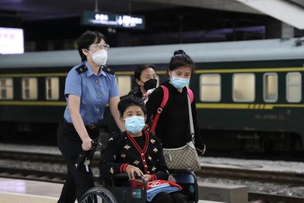 老年旅客乘火车攻略,快为爸妈收藏! 老年旅客乘火车攻略,快为爸妈收藏!