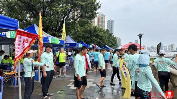 苏炳添发令!2023年广州国际龙舟邀请赛精彩瞬间,太燃啦! 苏炳添发令!2023年广州国际龙舟邀请赛精彩瞬间,太燃啦!