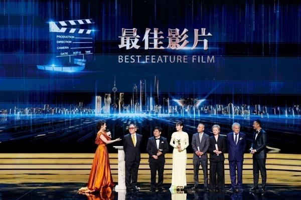 上海国际电影节金爵奖揭晓，胡歌大鹏同获“最佳男演员”