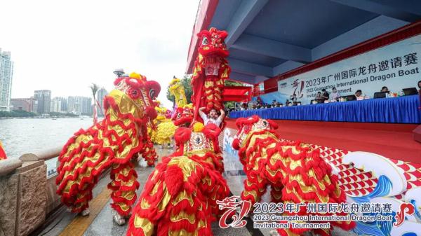 苏炳添发令!2023年广州国际龙舟邀请赛精彩瞬间,太燃啦! 苏炳添发令!2023年广州国际龙舟邀请赛精彩瞬间,太燃啦!