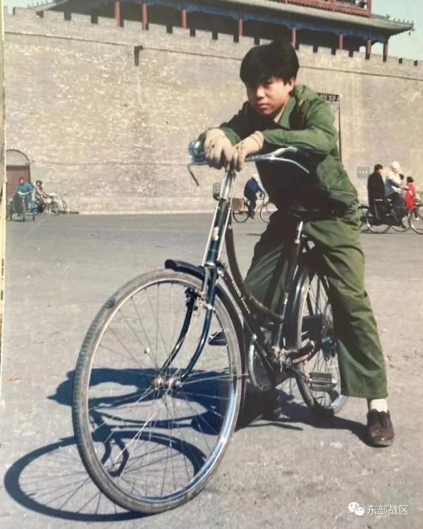 当过兵的爸爸,真帅! 当过兵的爸爸,真帅!