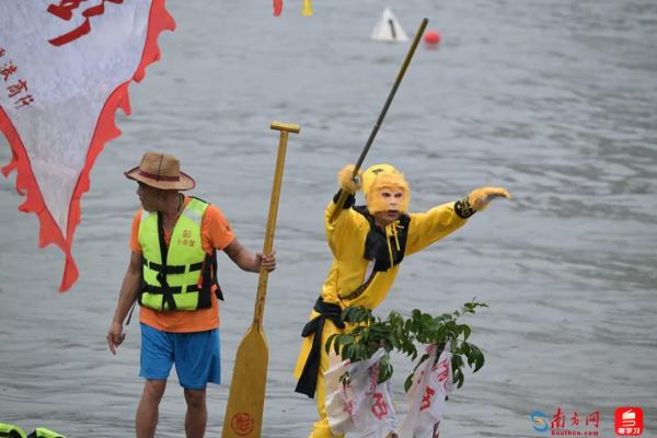苏炳添发令!2023年广州国际龙舟邀请赛精彩瞬间,太燃啦! 苏炳添发令!2023年广州国际龙舟邀请赛精彩瞬间,太燃啦!