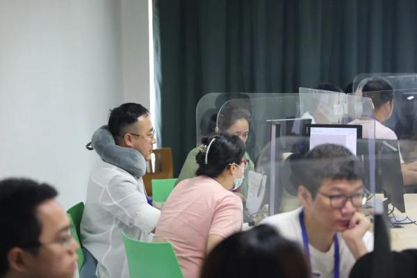 好紧张！多地高考评卷现场曝光！