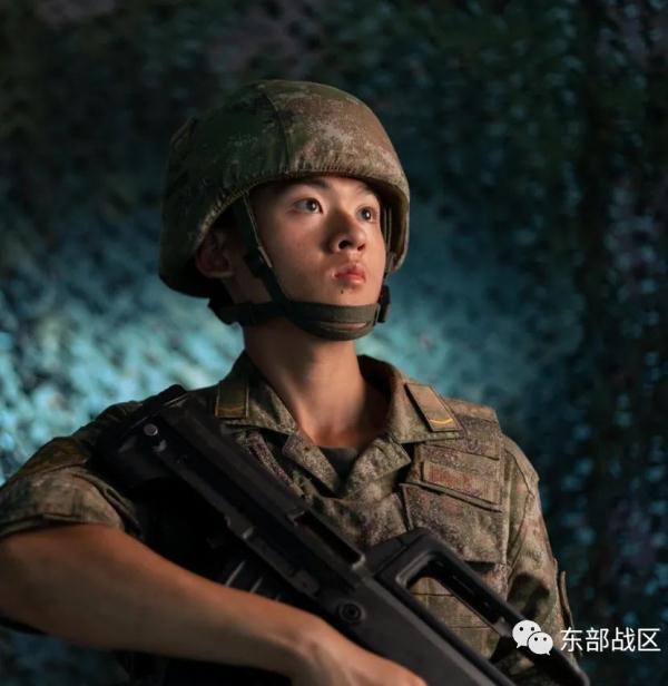 当过兵的爸爸,真帅! 当过兵的爸爸,真帅!