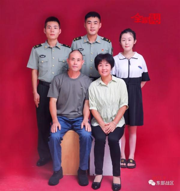 当过兵的爸爸,真帅! 当过兵的爸爸,真帅!