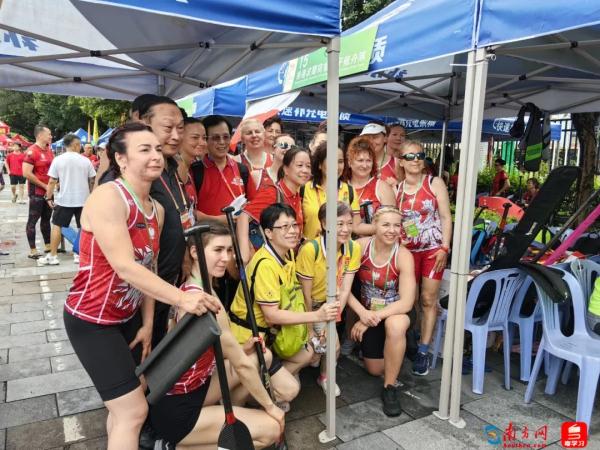 苏炳添发令！梁家辉擂鼓！大湾区人扒龙船拼了