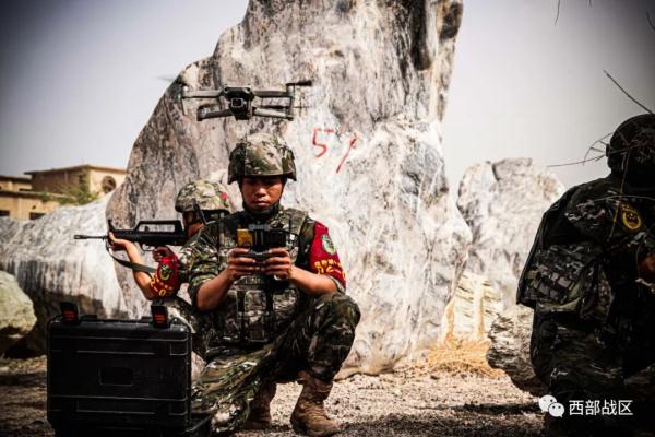 天山脚下，战斗打响！