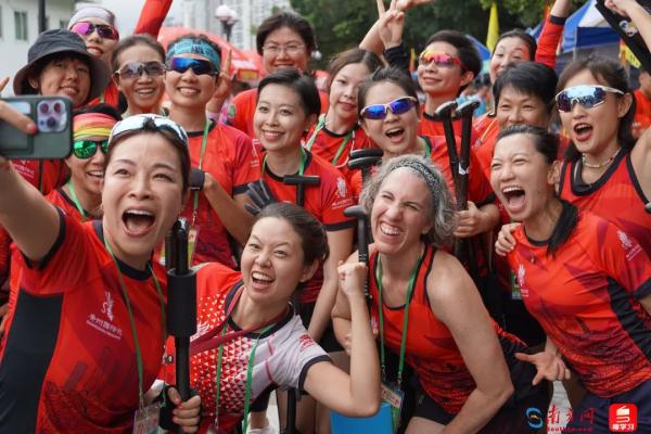 苏炳添发令!2023年广州国际龙舟邀请赛精彩瞬间,太燃啦! 苏炳添发令!2023年广州国际龙舟邀请赛精彩瞬间,太燃啦!