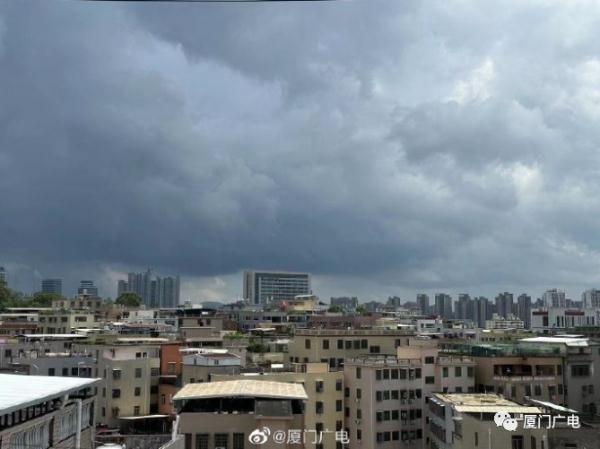局部暴雨突袭！厦门发布预警！端午将……