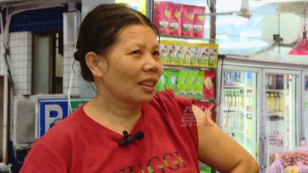 老板给阿姨发工资,被反塞500元……原因太暖心! 老板给阿姨发工资,被反塞500元……原因太暖心!