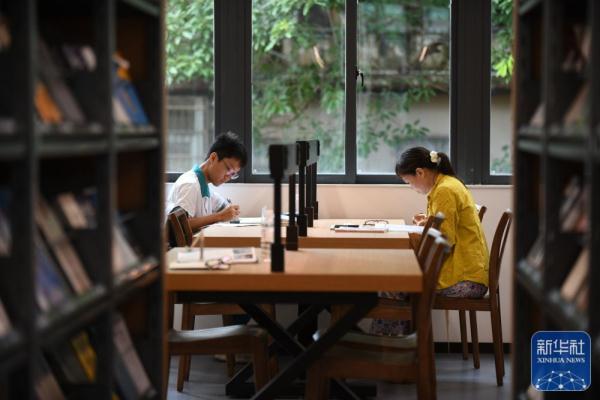 广东省立中山图书馆主题馆开馆 广东省立中山图书馆主题馆开馆