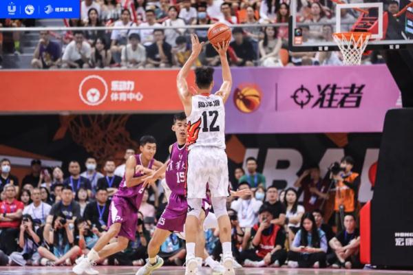 热搜第一！刷新纪录！