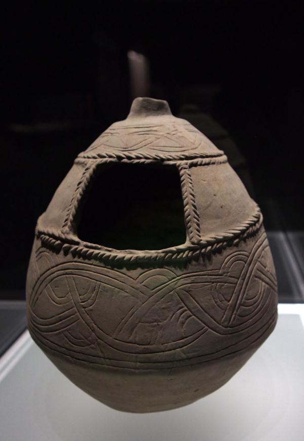 “实证中国:崧泽·良渚文明考古特展”在沪开幕 “实证中国:崧泽·良渚文明考古特展”在沪开幕