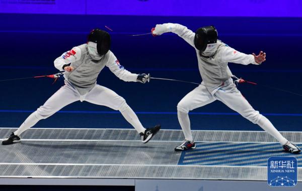 击剑亚洲锦标赛｜莫梓维夺得男子花剑冠军