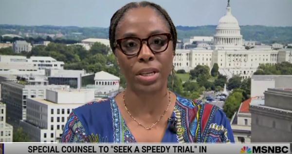 美议员直播脱口而出“特朗普该被枪杀” 发现口误后迅速改口 美议员直播脱口而出“特朗普该被枪杀” 发现口误后迅速改口