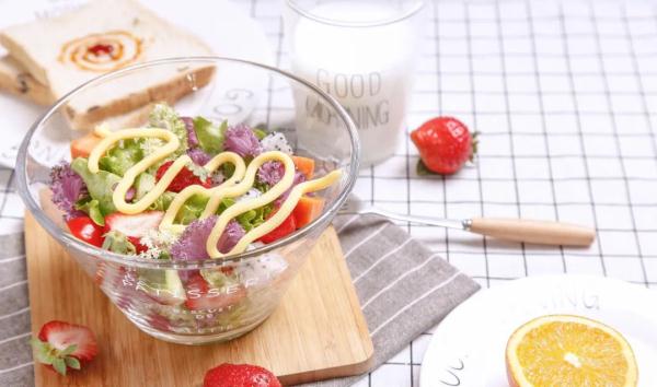 为何吃了那么多减脂餐，还是没瘦？那你可能踩了这 4 个大坑