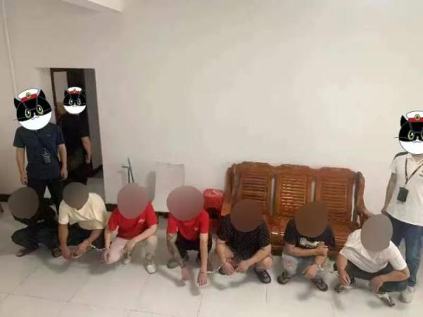 这种二维码,涉黄!警方连拘11人 这种二维码,涉黄!警方连拘11人