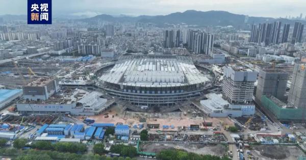 广州白云站封顶 预计今年底具备开通条件