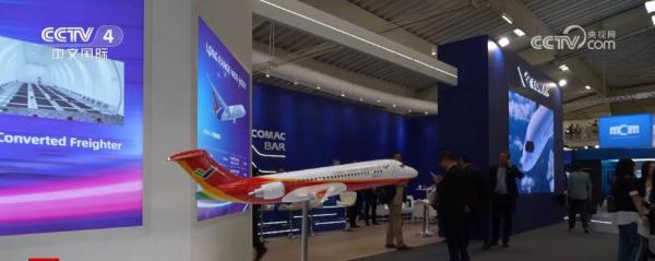 中国企业携多款新品亮相巴黎航展 &nbsp;C919大型客机受关注